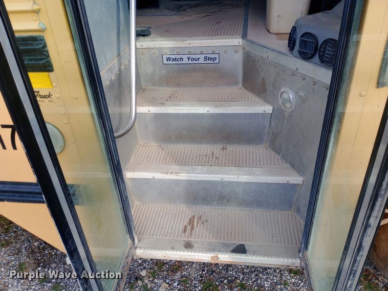 image for item EO0516 2007 Blue Bird  Vision school bus