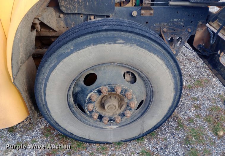 image for item EO0516 2007 Blue Bird  Vision school bus