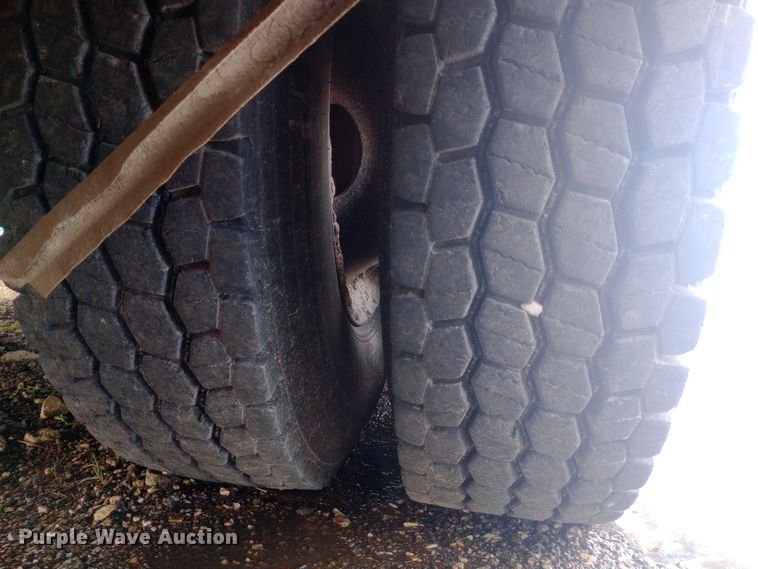 image for item EO0516 2007 Blue Bird  Vision school bus