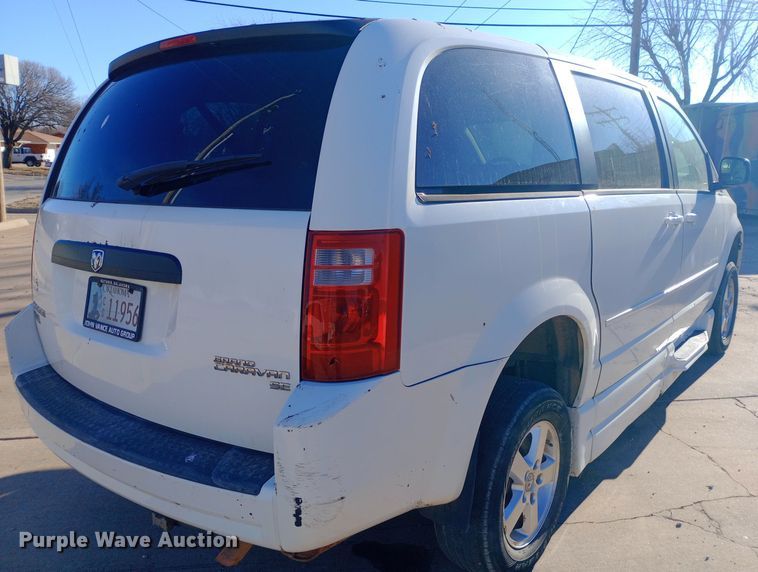 image for item EO0518 2010 Dodge Grand Caravan SE handicap accessible van