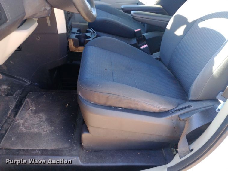 image for item EO0518 2010 Dodge Grand Caravan SE handicap accessible van