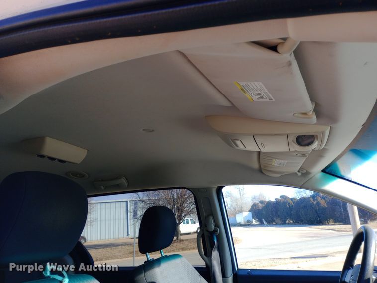 image for item EO0518 2010 Dodge Grand Caravan SE handicap accessible van