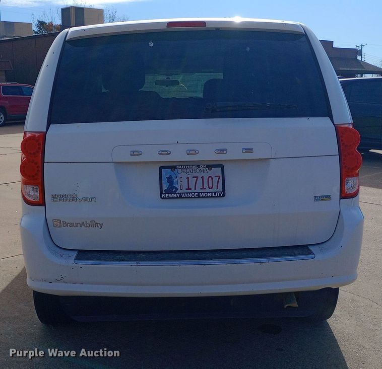image for item EO0519 2016 Dodge Grand Caravan handicap accessible van