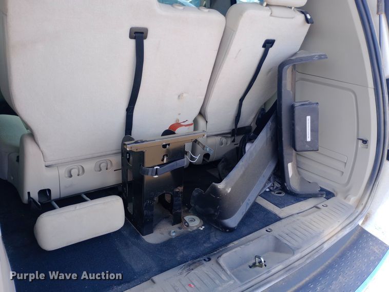 image for item EO0519 2016 Dodge Grand Caravan handicap accessible van