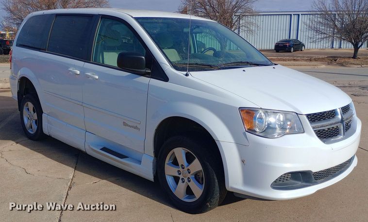 image for item EO0520 2016 Dodge  Grand Caravan  handicap accessible van