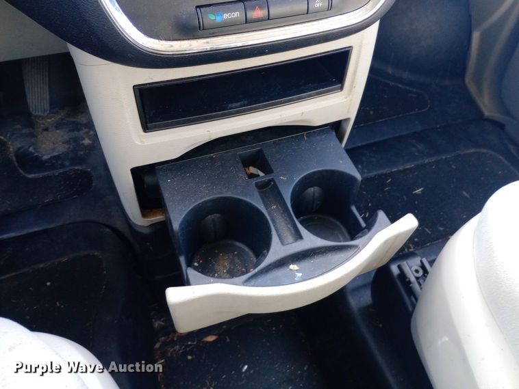 image for item EO0520 2016 Dodge  Grand Caravan  handicap accessible van