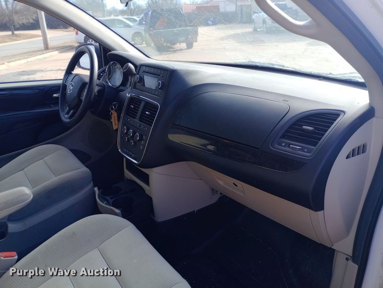 image for item EO0520 2016 Dodge  Grand Caravan  handicap accessible van