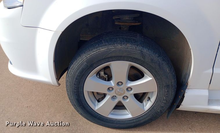 image for item EO0520 2016 Dodge  Grand Caravan  handicap accessible van