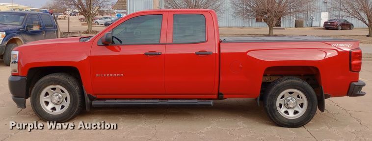image for item EO0523 2017 Chevrolet Silverado 1500 Double Cab pickup truck