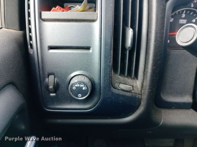 image for item EO0523 2017 Chevrolet Silverado 1500 Double Cab pickup truck