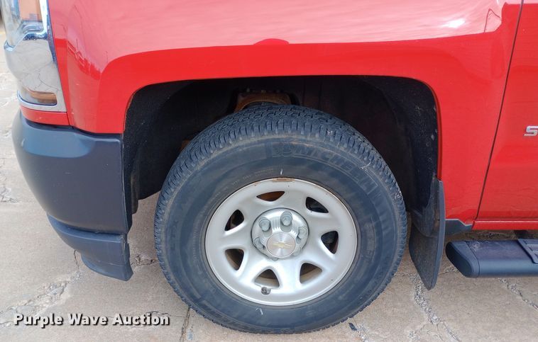 image for item EO0523 2017 Chevrolet Silverado 1500 Double Cab pickup truck