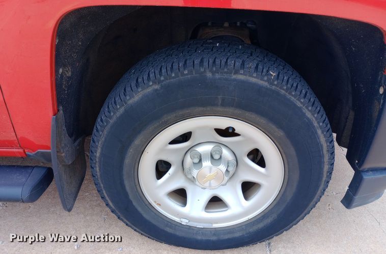 image for item EO0523 2017 Chevrolet Silverado 1500 Double Cab pickup truck