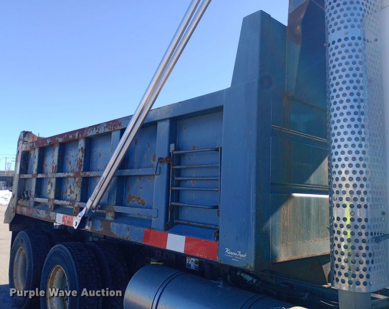 image for item EO0531 2010 Kenworth T470 dump truck