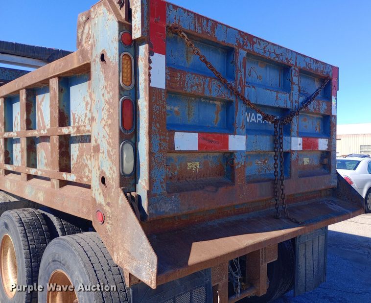 image for item EO0531 2010 Kenworth T470 dump truck