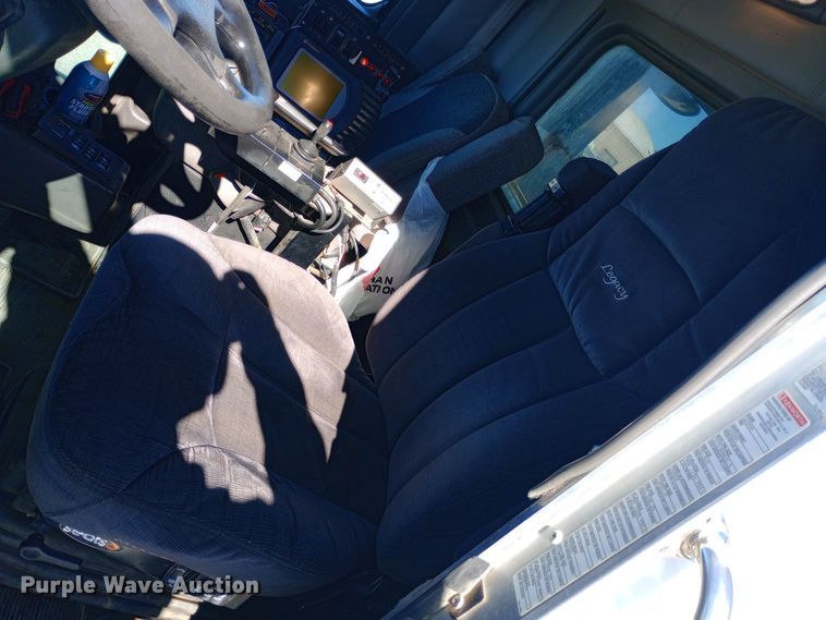 image for item EO0531 2010 Kenworth T470 dump truck