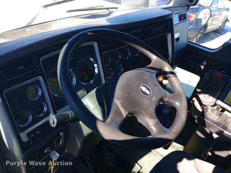 image for item EO0531 2010 Kenworth T470 dump truck