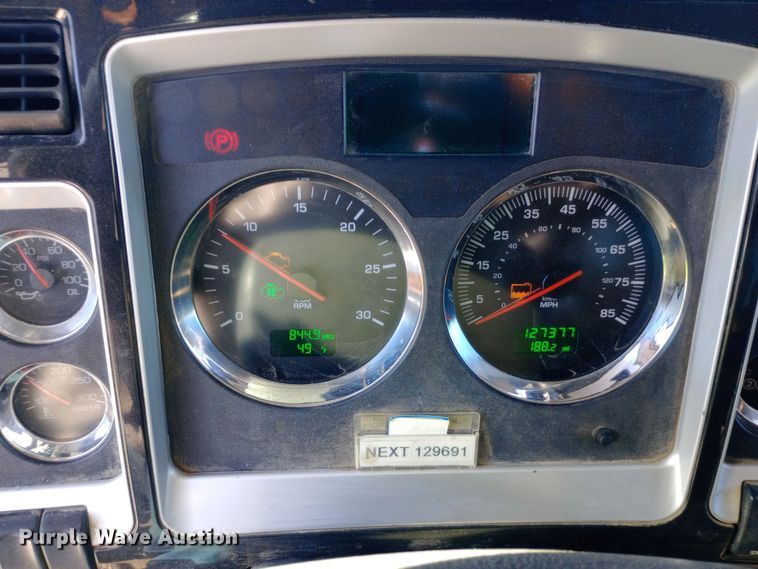 image for item EO0531 2010 Kenworth T470 dump truck