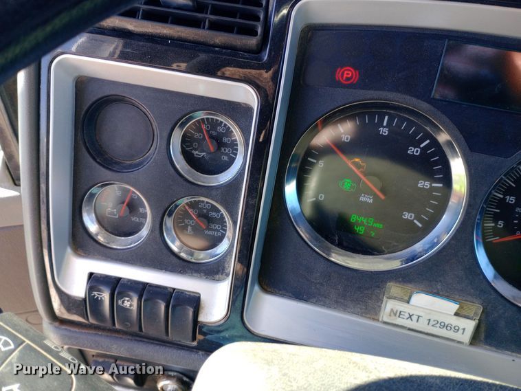 image for item EO0531 2010 Kenworth T470 dump truck