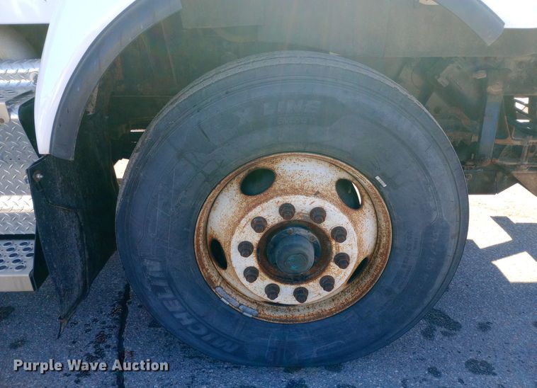 image for item EO0531 2010 Kenworth T470 dump truck