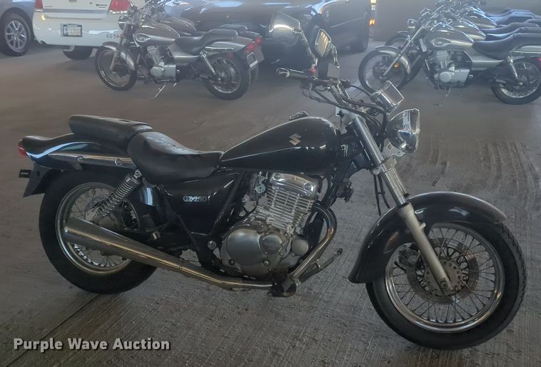 image for item EQ2120 2009 Suzuki GZ250 motorcycle