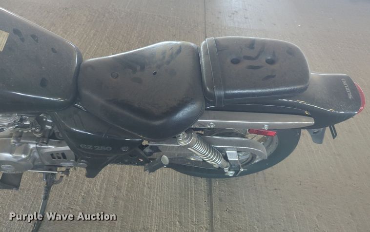 image for item EQ2120 2009 Suzuki GZ250 motorcycle