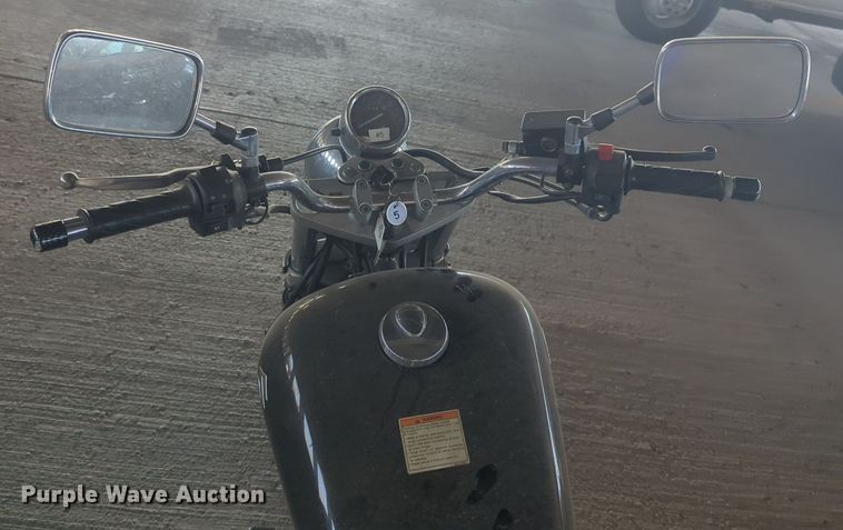 image for item EQ2120 2009 Suzuki GZ250 motorcycle