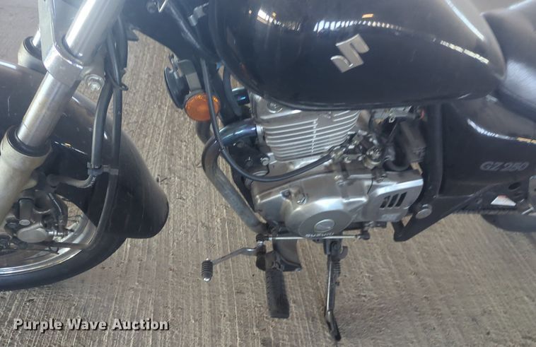 image for item EQ2120 2009 Suzuki GZ250 motorcycle