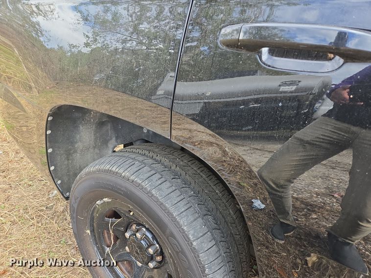 image for item EQ2557 2019 Chevrolet Tahoe Police SUV