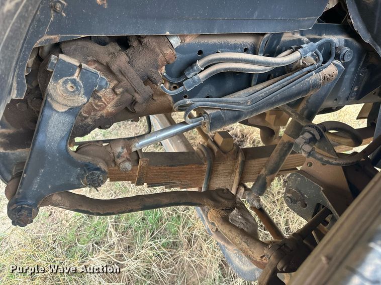 image for item ER1036 1986 Chevrolet C70 truck cab and chassis