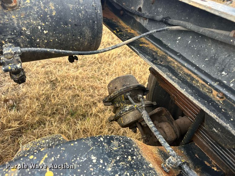 image for item ER1036 1986 Chevrolet C70 truck cab and chassis