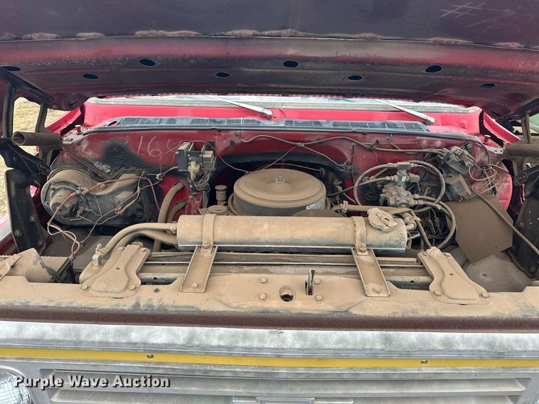 image for item ER1036 1986 Chevrolet C70 truck cab and chassis