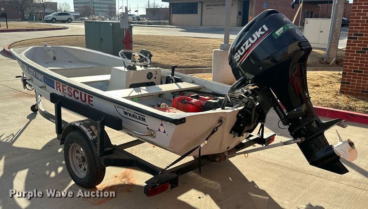 image for item ER4831 1991 Boston Whaler boat