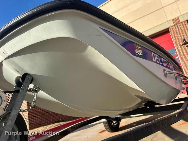 image for item ER4831 1991 Boston Whaler boat