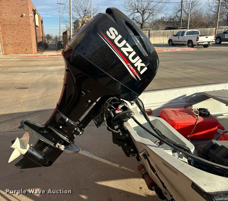 image for item ER4831 1991 Boston Whaler boat