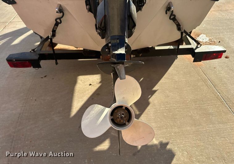 image for item ER4831 1991 Boston Whaler boat