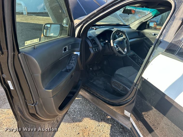 image for item ER4845 2015 Ford Explorer Police Interceptor SUV