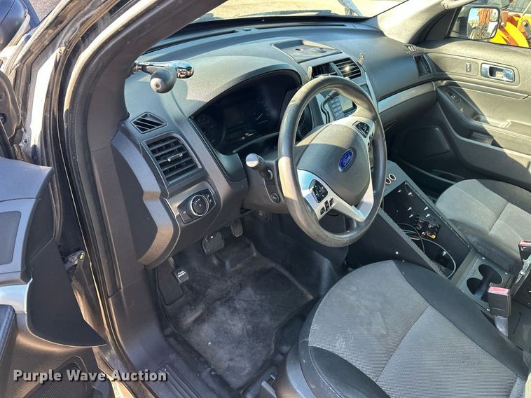 image for item ER4845 2015 Ford Explorer Police Interceptor SUV