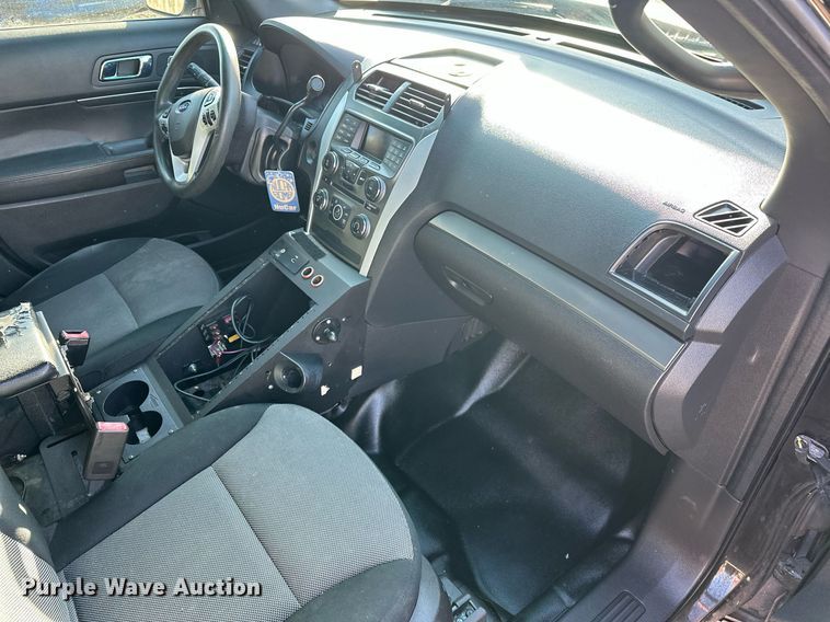 image for item ER4845 2015 Ford Explorer Police Interceptor SUV