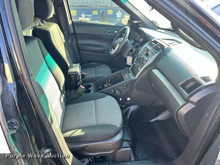 image for item ER4845 2015 Ford Explorer Police Interceptor SUV