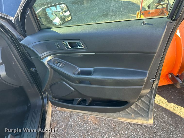 image for item ER4845 2015 Ford Explorer Police Interceptor SUV