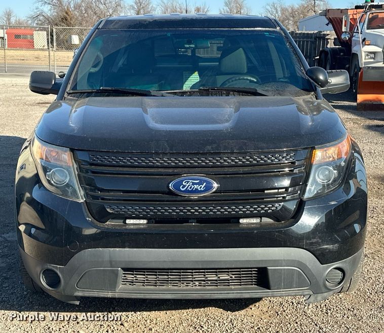 image for item ER4846 2015 Ford Explorer Police Interceptor SUV