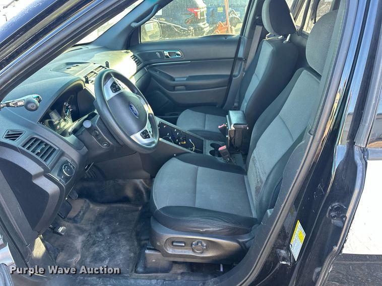 image for item ER4846 2015 Ford Explorer Police Interceptor SUV