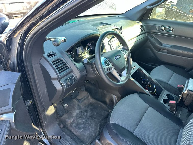image for item ER4846 2015 Ford Explorer Police Interceptor SUV