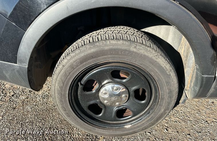 image for item ER4846 2015 Ford Explorer Police Interceptor SUV