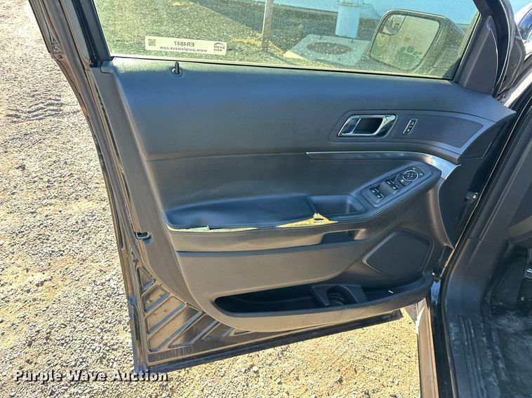 image for item ER4847 2015 Ford Explorer Police Interceptor SUV