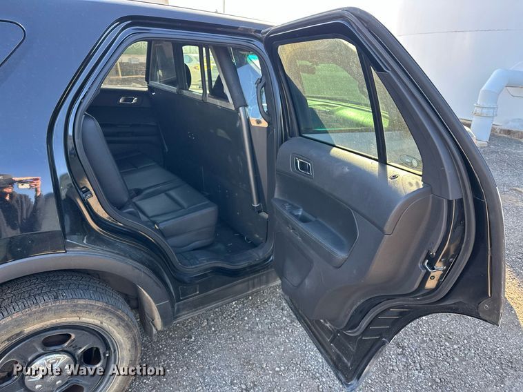 image for item ER4847 2015 Ford Explorer Police Interceptor SUV