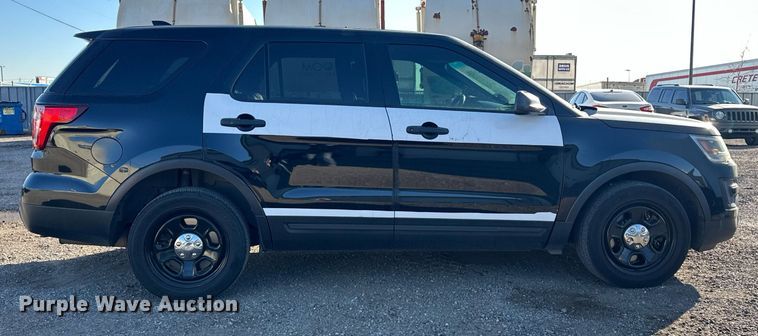 image for item ER4848 2016 Ford Explorer police interceptor SUV