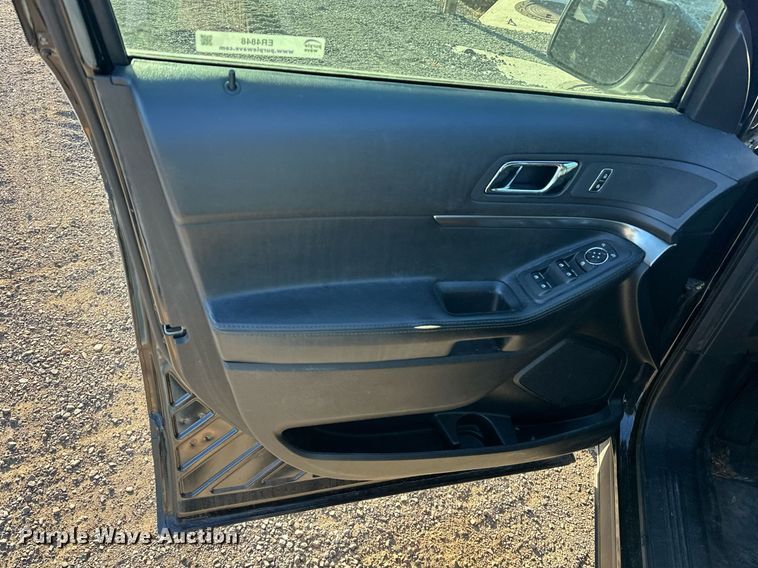 image for item ER4848 2016 Ford Explorer police interceptor SUV