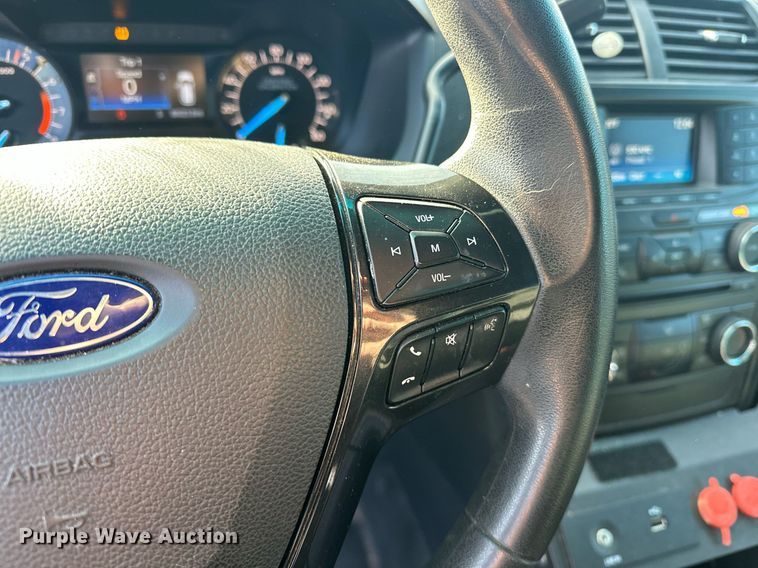 image for item ER4848 2016 Ford Explorer police interceptor SUV