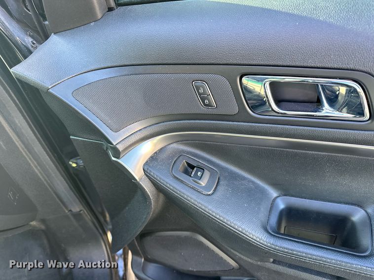 image for item ER4848 2016 Ford Explorer police interceptor SUV